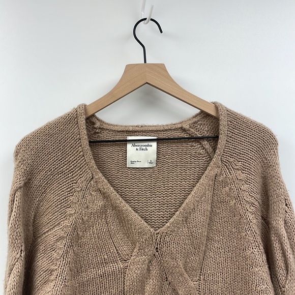 Abercrombie & Fitch Slouchy Cable Knit Puff Sleeve Sweater Preppy Tan Small - Picture 3 of 8